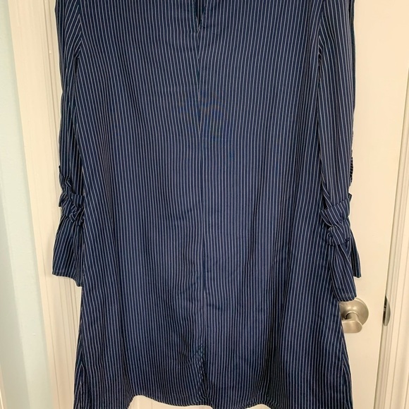 Luxology Blue Striped Midi Dress - Picture 2 of 7